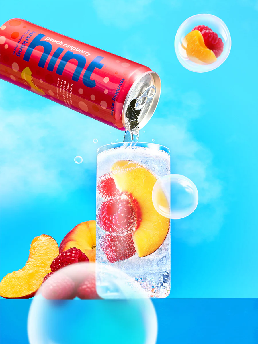 hint sparkling with electrolytes - peach raspberry - Image 4